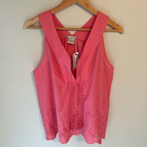 Ink + Ivy Women  Sleeveless Blouse Top Eyelet - Picture 6 of 9